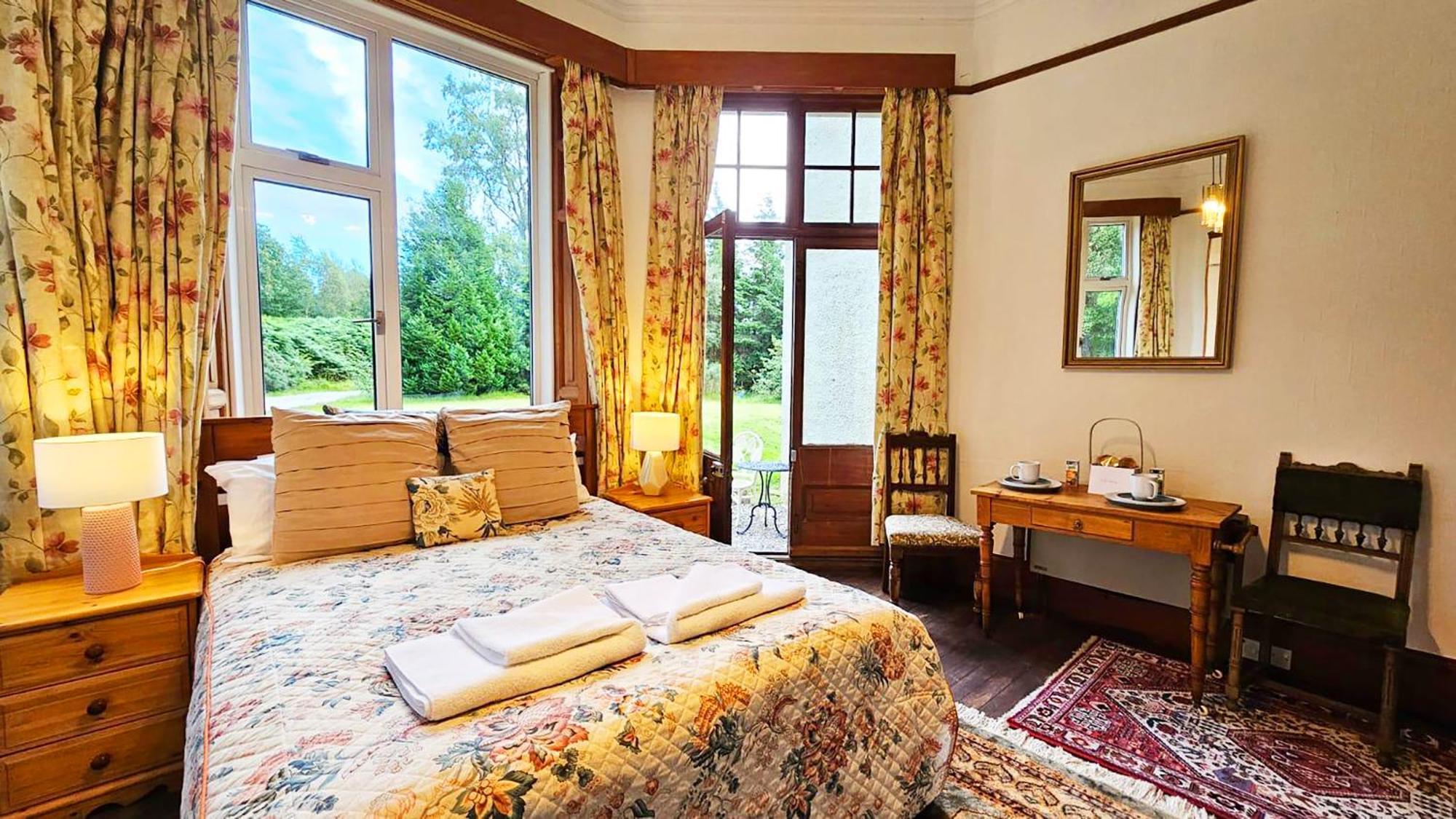 The Falls - Value Rooms At Aultnagar Estate 레어그 외부 사진